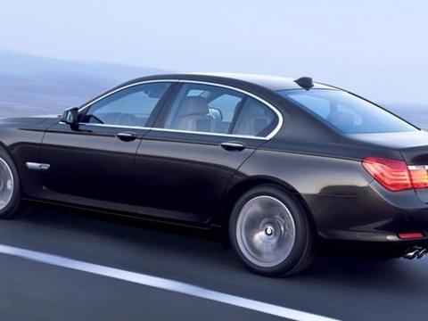 中国式养车三大怪象！专家：“穷人思维”的代价，便宜了汽修厂