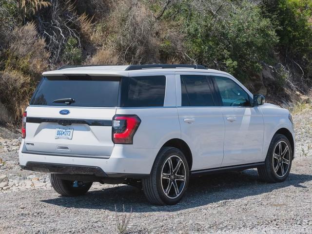 还是有点差异 国外买疯的SUV到了国内就不一定