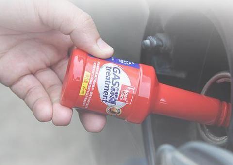 全合成机油1万公里换一次？修车工看了直摇头：车不提前大修才怪