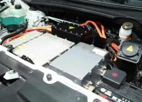 新能源汽车电池的保养和维护是最为重要！那应该注意什么呢？