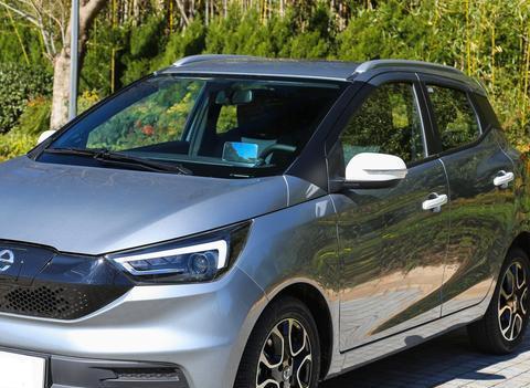 买不起国产特斯拉，这辆6万多的车，圆了自己的纯电车梦想