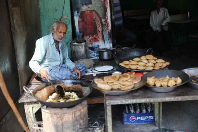 世界人口最多的排名_美丽世界终级BOSS排名D排名DTRX终结者入侵
