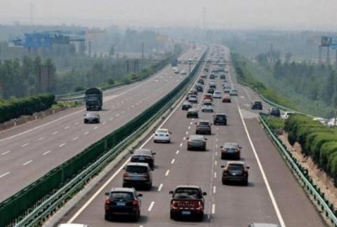 “拉高速”可以除积碳吗？老司机：教你几个土方法，积碳都跑光