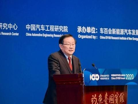 万钢：纯电动汽车和氢燃料电池汽车同等重要、互不替代