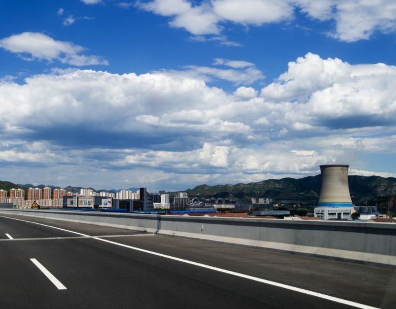 “拉高速”能除积碳吗？老司机：教你两个土方法，积碳全部都跑光