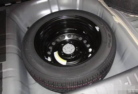 有备真的能无患？汽车备胎也要保养，别等到用的时候才后悔！