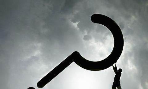 新能源汽车“大补贴时代”已过 技术路线之争“风云再起”