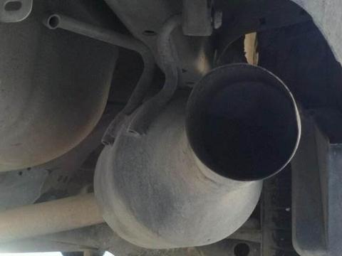 冬天了，不仅要更换机油，汽车这4个地方不管也是百搭！