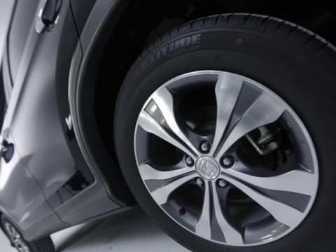 汽车跑了几万公里，这几种东西该检查下了