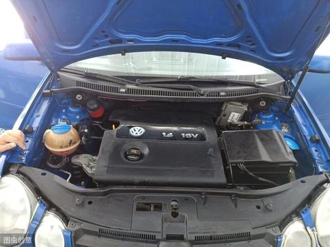 汽车发动机舱灰尘最多，要不要处理？