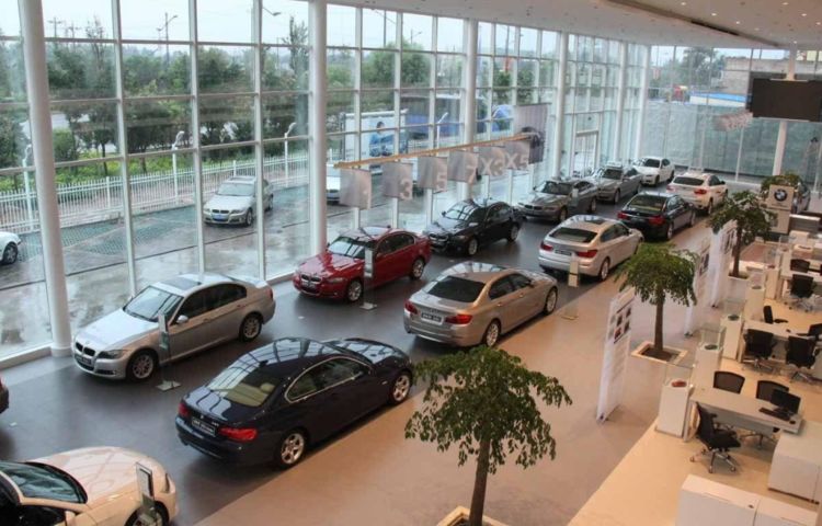 “国五车”库存成灾，为何不降价销售？内行人一语道破天机