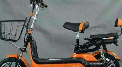 为啥电动车充满电，一加速就掉两格电？修理工都“不好意思”说了