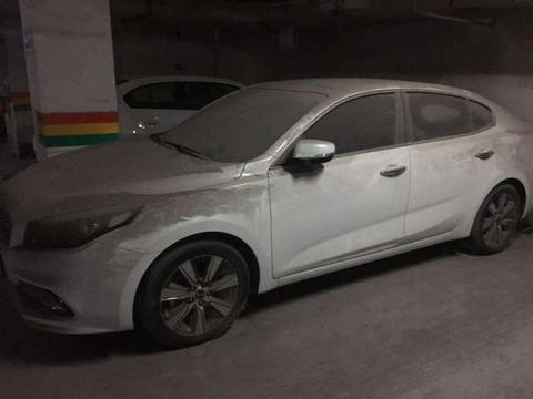 上海机场一辆奥迪，5年停车费30多万，员工：若能回来，一分不收