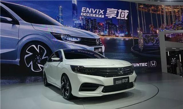 价格不足9万的“省油王”,日系这款车火了