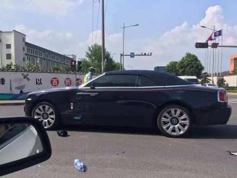 新车买保险，有这4种就够了，老司机：别的就是给保险公司送钱