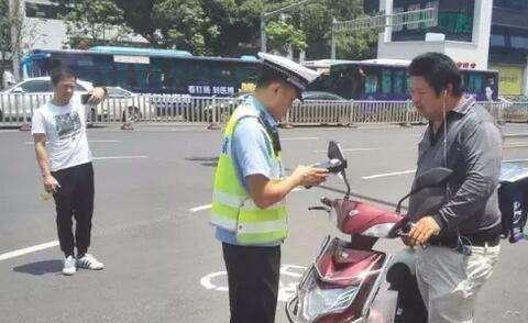 电动车“新规”让人有车骑不了，专家火上浇油，被疯狂吐槽