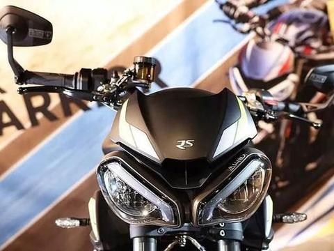 售价13.67万，2020款凯旋Triple RS 765实拍，国内上市可期