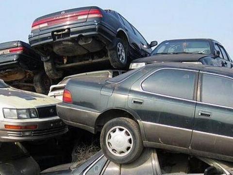 家用代步车能用几年？就算丰田大众再耐开，维修工：这个数是极限