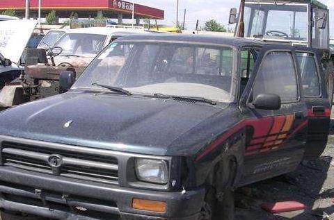 一辆普通的私家车最多能开多少年？修车工：这个数已经是极限了！