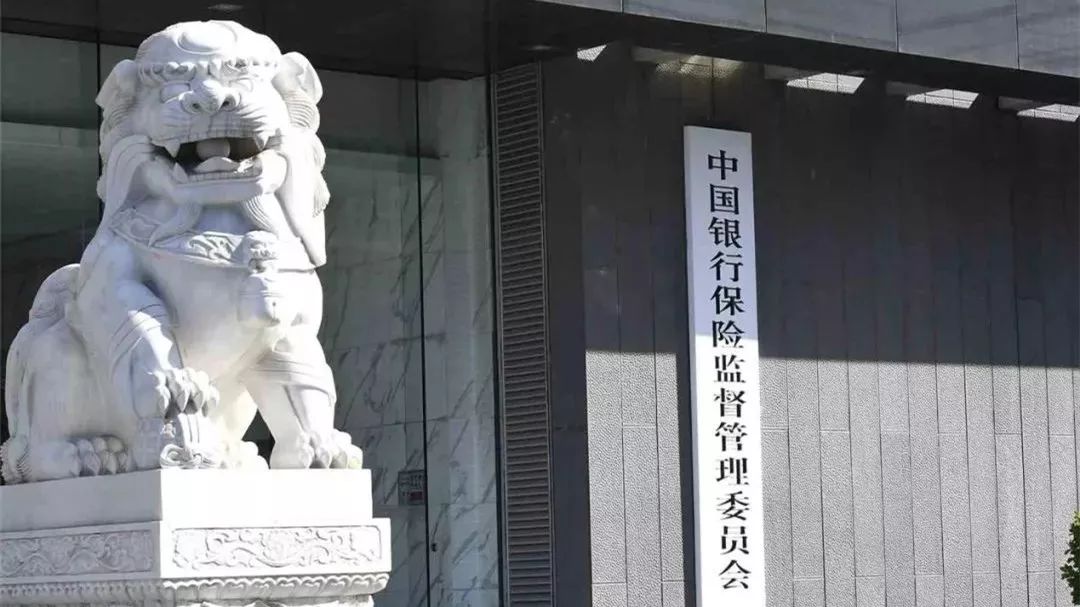 军犬舆情每日热点：29家五星酒店被摘星；新版个人征信报告上线