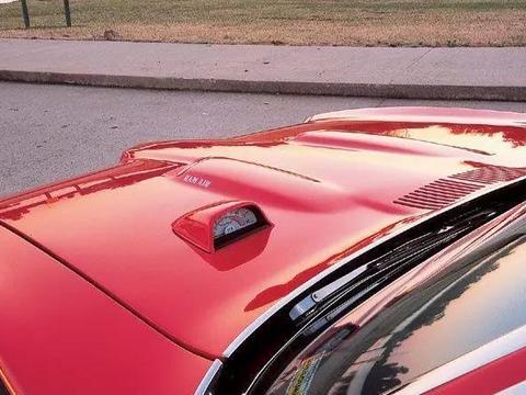 汽车史上9种奇葩设计，网友：脑洞真大