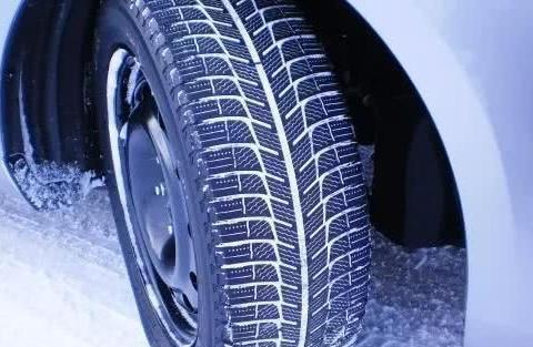 说出来你不信，冬天开车不注意这些，分分钟在毁车！