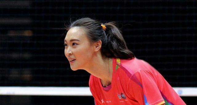 “体操女神”鲍语嫣,曾与宁泽涛传绯闻,进军娱乐圈成网红