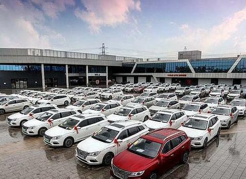 汽车市场遇“寒潮”，无人买车，究竟怎么做，才能让老百姓买车？