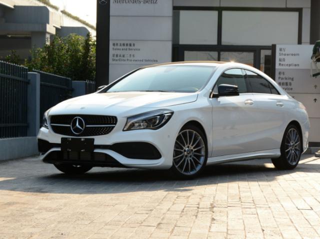 奔驰的小号“CLS”,30万就有四驱+无框车门,开回家相亲妥了