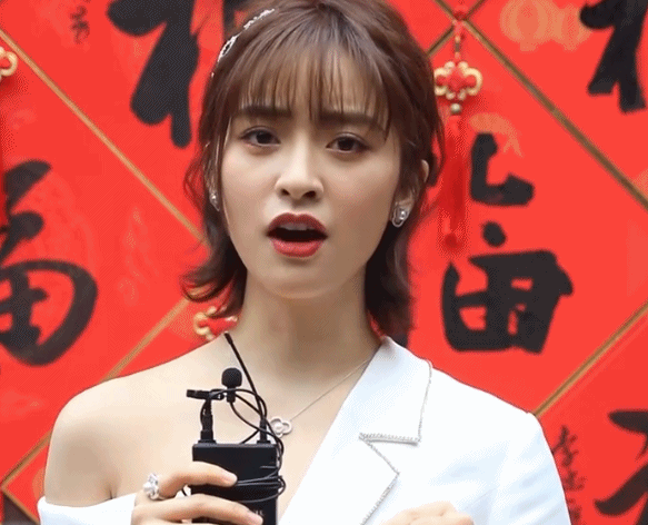 央视镜头区分明星的真实颜值,淡化毛孔护肤法让你抗住镜头!