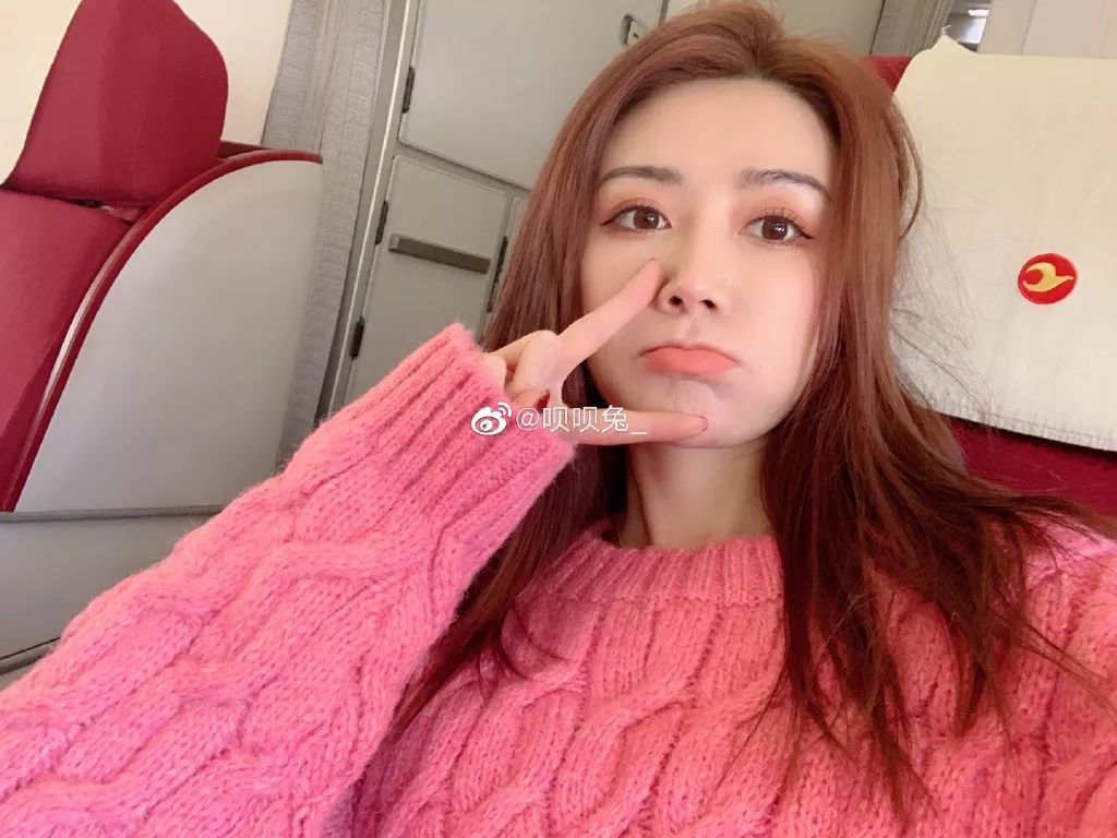 抖音金牌女秘书、土味街拍一姐,被玛丽苏女霸总碾压到渣都不剩!