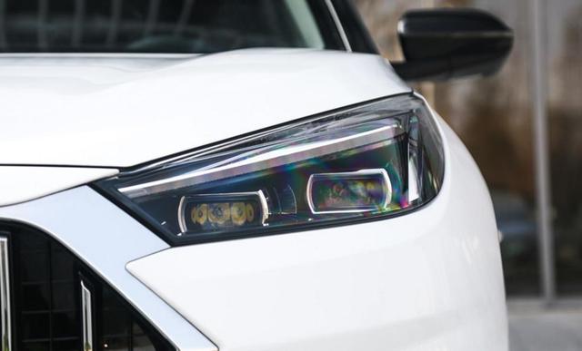 3款国产紧凑型轿车有优惠,最低4.99万,还要买合资车?