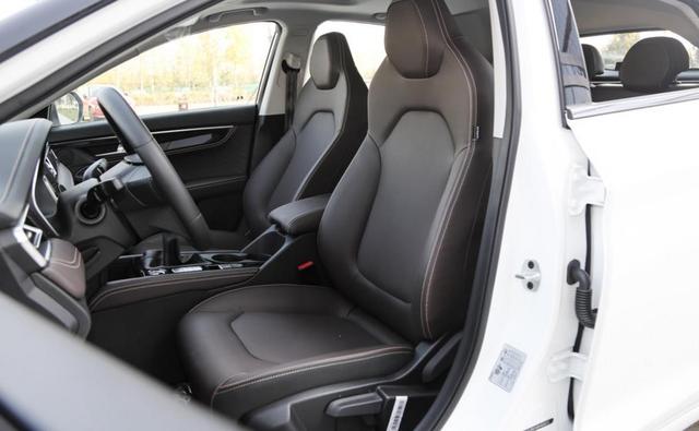 3款国产紧凑型轿车有优惠,最低4.99万,还要买合资车?