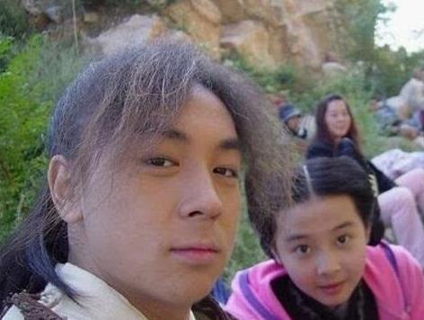 她是释小龙的“初恋”,14岁爆红全国,网友:娶了她花千万也值