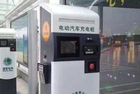 回家过年，开电动汽车靠谱吗