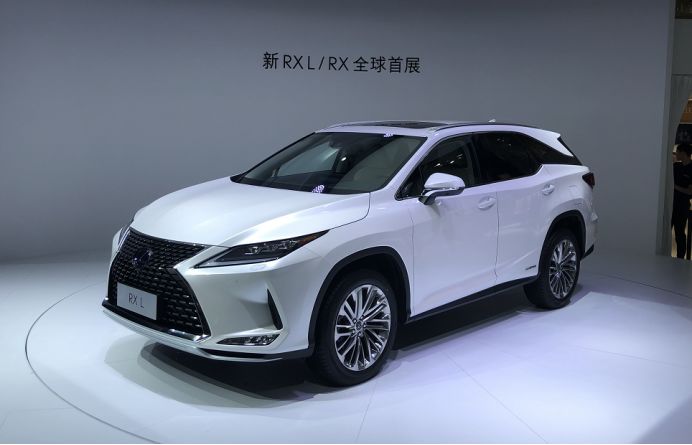 回顾：2019豪华SUV，有旗舰也有“残暴”