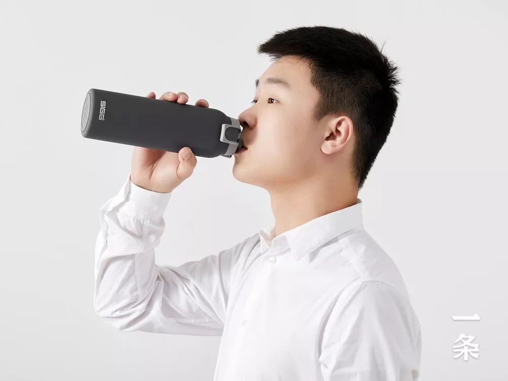 拼团丨瑞士设计的保温杯,好帅!好用!竟然只要99元