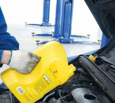 车子为什么得要一年一次维修才行呢？不然车子会搞坏的