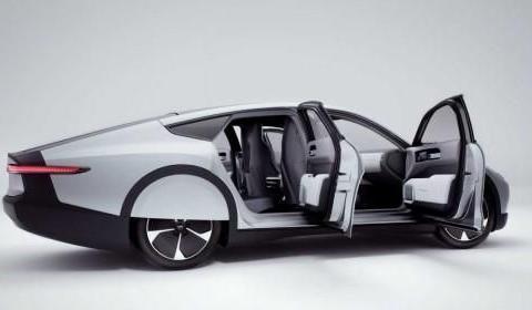 Lightyear One太阳能电动汽车靠谱吗？