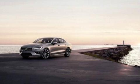 又一款良心豪车来袭！2.0T爆发392马力，定位定价超亲民