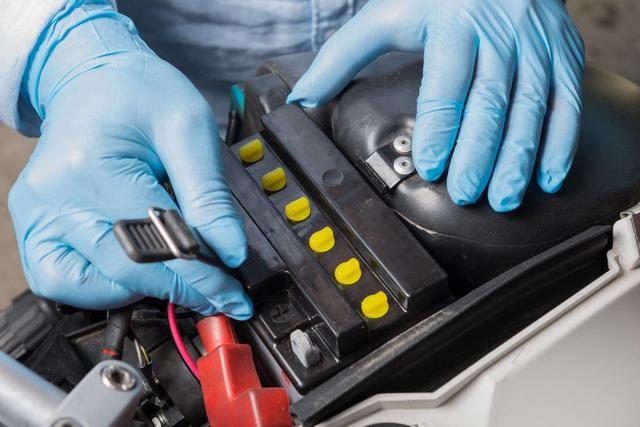 冬季用车，电瓶的正确保养姿势看这里