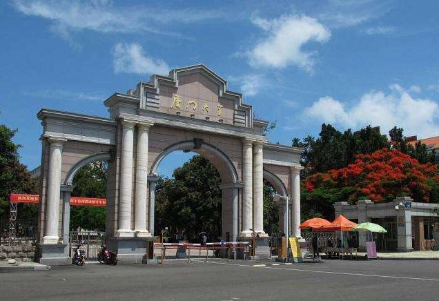 中国“最浪漫”的三所大学，景色非常优美，无疑很让人羡慕