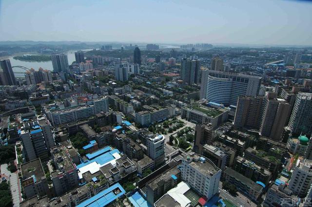 绵阳2020gdp排名_四川省21市州2020前三季度GDP:成都增速不佳雅安广元最快(2)