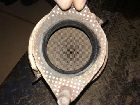 还在加劣质汽油？这一零件坏的最快，而且还有这么多坏处