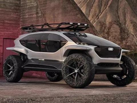 这才是奥迪家族里的真越野大哥，峰扭1000牛·米，续航500公里！