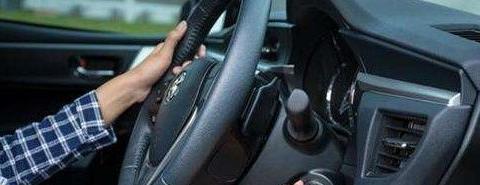 汽车电瓶，为什么会出现没电这3个小细节是原因