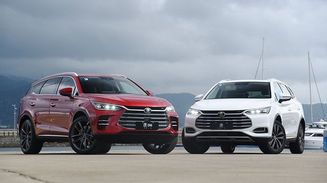 国外纷纷加码新能源补贴，中国如何应对？