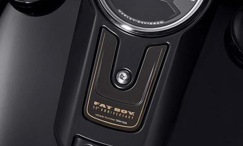 哈雷Fat Boy 30周年纪念版发布 售价约合人民币18.6万
