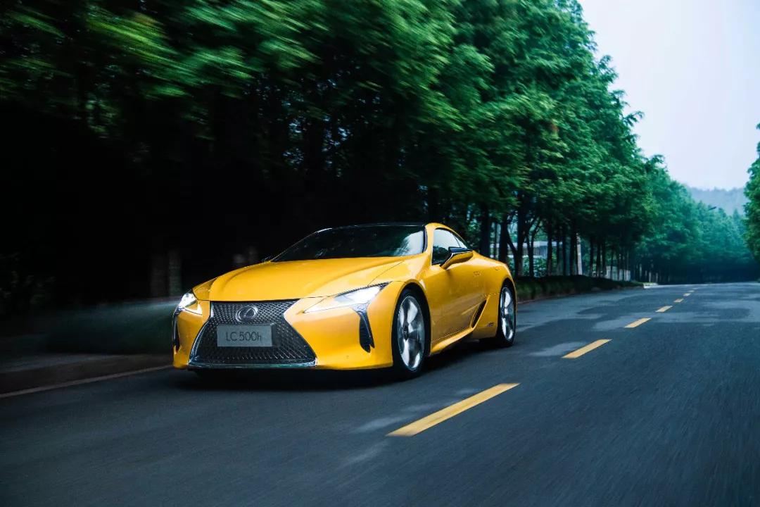 “打死不国产”的雷克萨斯却在印度建厂了!网友表示,正常?