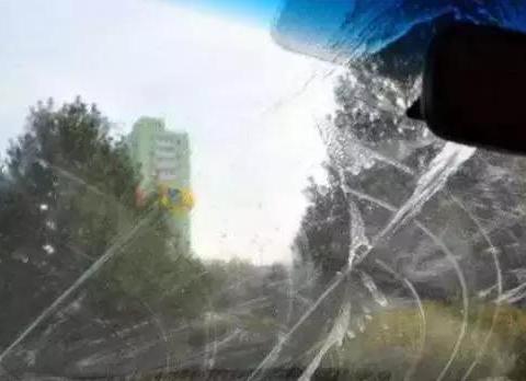 雨天行车雨刷是关键！关于雨刮必知4大点